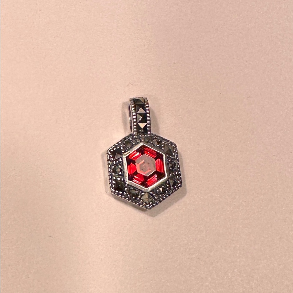 Sterling Silver & Garnet Pendant